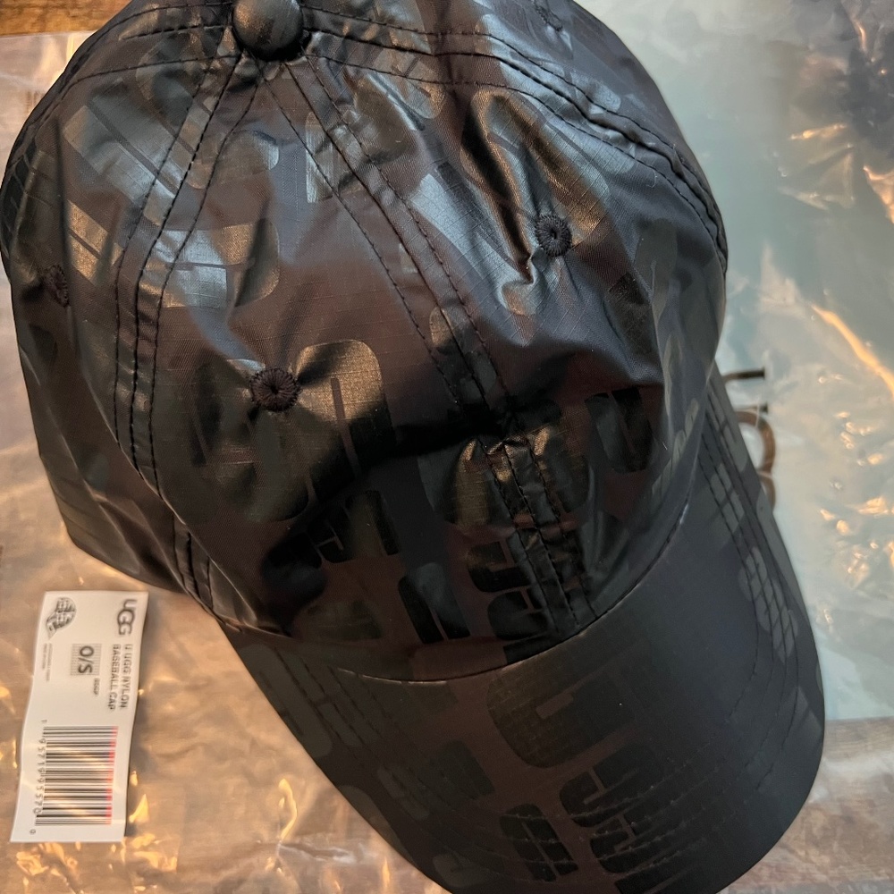 Ugg Brand New black baseball cap